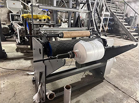 upload/1c/202507/ab-co-extrusion-color-strips-film-blowing-machine-08.jpg