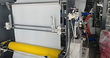 upload/1c/202507/high-speed-pbat-pla-biodegradable-film-blowing-machine-3.jpg